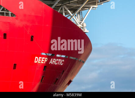 Proue de navire Technip, profonde, plongée sous-marine de l'Arctique et de la construction lourde du navire de soutien, le port de Leith, Édimbourg, Écosse, Royaume-Uni Banque D'Images