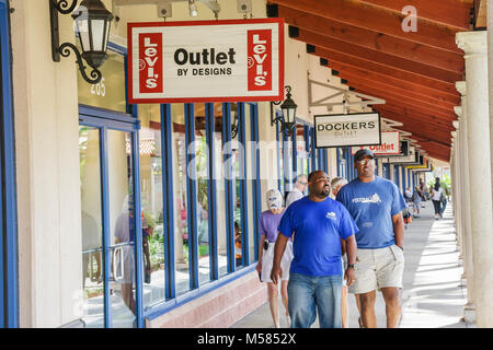 Miami Florida,Florida City,Prime Outlets,shopping shopper shoppers magasins marché marchés achats vente, magasin de détail magasins d'affaires b Banque D'Images