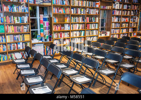 Miami Florida, Coral Gables, Livres et livres, National Book Critics Circle, chaises pliantes, rangées, FL080205013 Banque D'Images