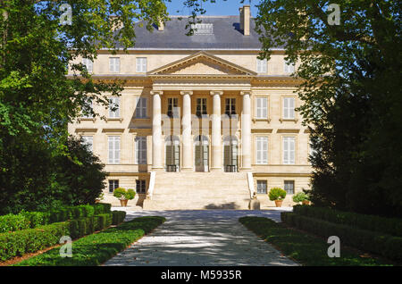 Château Margaux est un célèbre domaine viticole du vin de Bordeaux. vignoble français. Banque D'Images