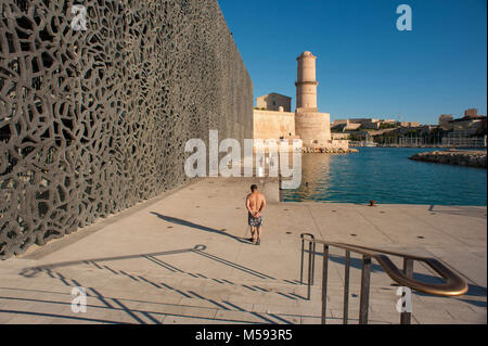 Marseille, France. Villa Méditerranée, Mucem. Musée sur la culture et les traditions de la mer Méditerranée. Banque D'Images