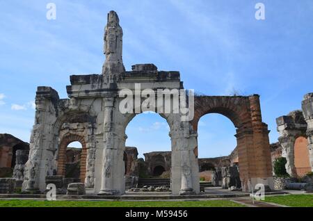 Santa Maria Capua Vetere, une ville près de Naples et Caserta (Campanie, Italie) : l'amphithéâtre romain, le deuxième plus grand de l'Italie Banque D'Images