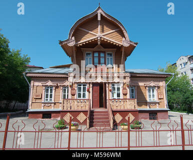 Kaluga, Russie - le 12 juillet 2014, club de façade-musée 'House Masters' Banque D'Images