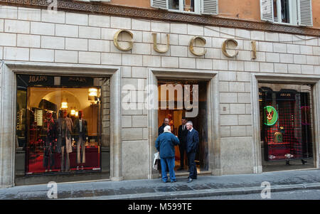 Boutique Gucci, Rome, Italie Photo Stock - Alamy