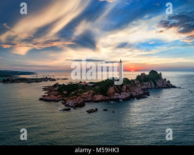 Image libre de droit stock de haute qualité vue aérienne du phare de Ke Ga à Mui Ne, Phan Thiet, Vietnam. Banque D'Images