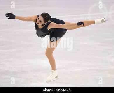 Pyeongchang, Corée du Sud. Feb 21, 2018. Kaetlyn Osmond du Canada livre concurrence au cours de l'unique dames programme court de patinage de patinage artistique à l'occasion des Jeux Olympiques d'hiver de PyeongChang 2018, à Gangneung Ice Arena, de Corée du Sud, le 21 février 2018. Kaetlyn Osmond a obtenu la 3e place avec 78,87 points. Credit : Wang Song/Xinhua/Alamy Live News Banque D'Images