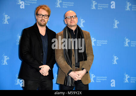 Berlin, Allemagne. Feb 21, 2018. Joshua Leonard et Steven Soderbergh au cours de la 'Unsane / Ausgeliefert photocall' à la 68e Festival International du Film de Berlin / Berlinale 2018 le 21 février 2018 à Berlin, Allemagne. Credit : Geisler-Fotopress/Alamy Live News Banque D'Images