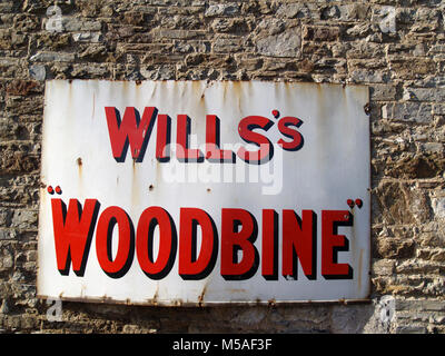 Wills metal Woodbine de panneau publicitaire Banque D'Images