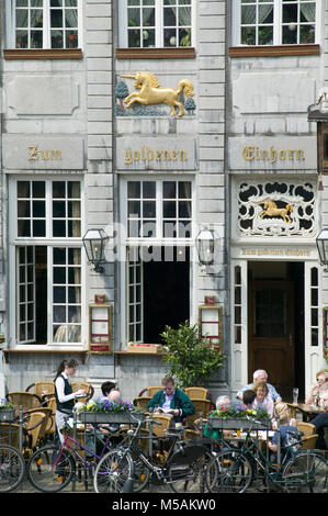 La place de l'hôtel de ville ; Aachen, Aix-la-Chapelle, Rhénanie du Nord-Westphalie, Allemagne Banque D'Images