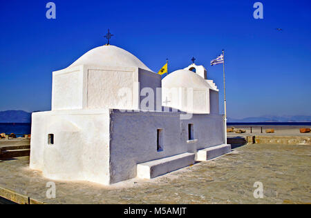 La chapelle de saint Nikolaos dans l'île d'Aegina Grèce - le saint protecteur des marins Banque D'Images
