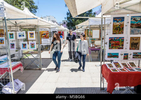 Buenos Aires Argentina,Recoleta,Craft Fair Plaza Francia Feria Artesanal Plaza Francia,vendeurs,stalles stands marché achat,marché achat s Banque D'Images