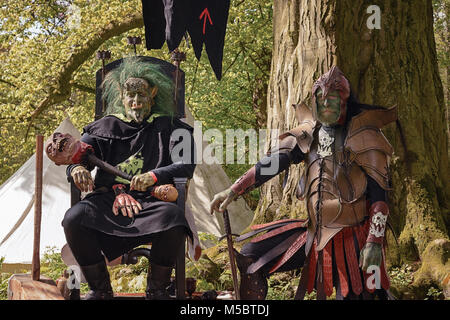 19 avril 2014, les Pays-Bas, Haarzuilens : The Elf Fantasy Fair) Elfia (une piscine est à l'événement fantastique château de Haar Banque D'Images