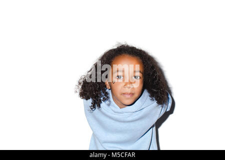 African American girl looking at camera grave Banque D'Images