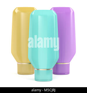 Trois bouteilles en plastique pour shampooing, gel douche, lotion pour le corps ou d'autres liquides Banque D'Images