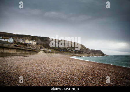 WEYMOUTH, DORSET, UK - 26 décembre. 2017. Ciels sombres plus célèbre pour ses Chesil plage de galets de Weymouth, une ville côtière dans le comté de Dorset, Angleterre Banque D'Images