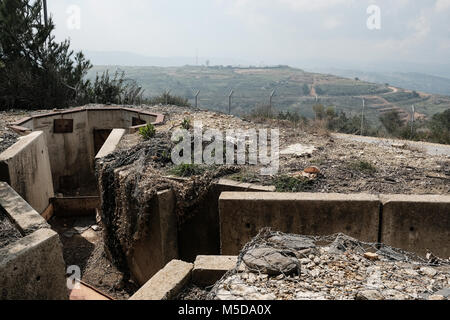 Misgav Am, Israël. 21 Février, 2018. Kibboutz Misgav Am, avec une population d'environ 300, situé en Haute Galilée, près de la frontière libanaise, est entourée d'une clôture de sécurité, bunkers, tranchées, abris souterrains et les résidents prêts à réagir à toute situation d'urgence. Les efforts de la diplomatie pour résoudre les tensions entre Israël et le Liban en cours avec la médiation de l'État américain du Ministère Satterfield. Les différends sur la frontière israélienne construction d'un mur, le début de l'exploration de gaz en mer et l'accroissement de l'arsenal du Hezbollah soutenu par l'Iran ont causé ce pic Banque D'Images