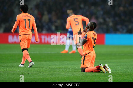 La crinière de Liverpool (R), célèbre après avoir marqué un but, lors de la ronde de la Ligue des Champions de l'UEFA 16, première étape match de foot, le FC Porto - Liverpool FC qui a eu lieu au stade Dragão. Porto, le 14 février de 2018. Pedro Trindade/ Movenphoto Banque D'Images