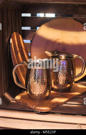 Verre, cuisine, jug, de l'eau, dispositifs icônes, appareils, outils de cuisine, métal, arbre, Cook, plats, vaisselle, belle, godet Banque D'Images