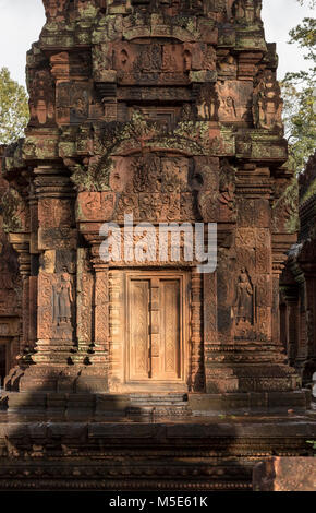 Temple de Banteay Srei près de Angkor, Cambodge Banque D'Images