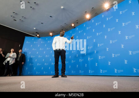 Berlin, Allemagne. Feb 22, 2018. Idris Elba pendant les 'photocall' Meyers Manx à la 68e Festival International du Film de Berlin / Berlinale 2018 le 22 février 2018 à Berlin, Allemagne. Credit : Geisler-Fotopress/Alamy Live News Banque D'Images