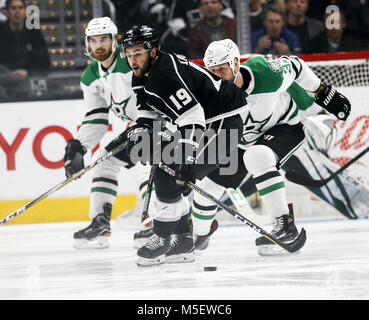 Los Angeles, Californie, USA. 4 janvier, 2018. Los Angeles Kings' avant Alex Iafallo (19) dans les actions au cours d'un match de hockey 2017-2018 entre les Kings de Los Angeles et les Stars de Dallas à Los Angeles le 22 février, 2018. Stars de Dallas a gagné 2-0. Ringo : crédit Chiu/ZUMA/Alamy Fil Live News Banque D'Images