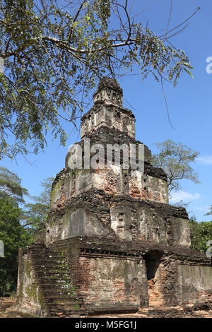 Quadrangle Polonnaruwa North Central Province Sri Lanka le Satmahal Prasada Banque D'Images