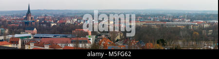 Allemagne - Février 21,2018 : Panorama de la ville de Merseburg, connue dans le parc chimique Bitterfeld-Wolfen et le voir Goitzsche, whic Banque D'Images