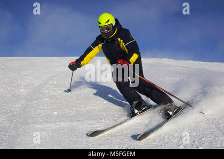 Ski alpin ski en haute montagne à Bolchoi Voudyavr, Kirovsk, oblast de Mourmansk, Russie Banque D'Images