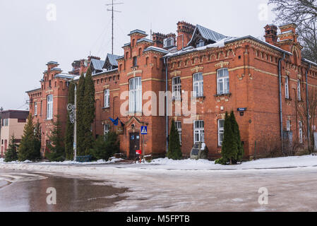 Poczta Polska (polonaise Post - état de l'administration de la Pologne) en construction, village de Bialowieza Podlaskie Voivodeship de Pologne Banque D'Images