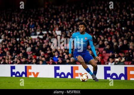 Londres, ANGLETERRE - 22 février : Alex Iwobi (17) d'Arsenal au cours de l'UEFA Europa League Round de 32 match entre Arsenal et Ostersunds FK à l'Emirates Stadium le 22 février 2018 à Londres, Royaume-Uni. Banque D'Images