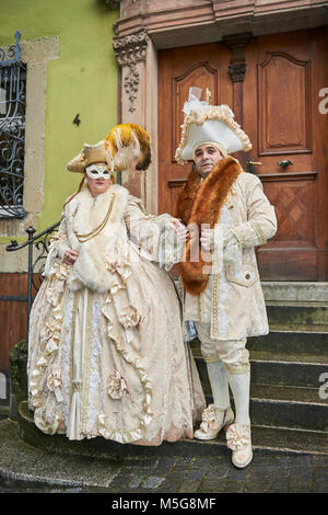 Carnaval vénitien de Schwäbisch Hall et une petite ville médiévale en Allemagne. Le festival est appelé Hallia Venezia. Banque D'Images