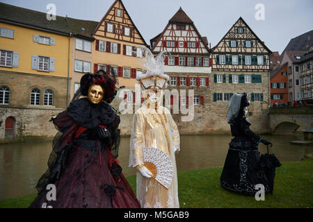 Carnaval vénitien de Schwäbisch Hall et une petite ville médiévale en Allemagne. Le festival est appelé Hallia Venezia. Banque D'Images