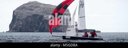 Classe 2000 canot, de la voile aux championnats nationaux, à North Berwick Banque D'Images