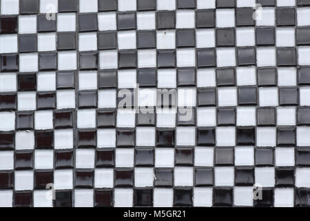 Carreaux de verre noir et blanc texture gros plan en damier Banque D'Images