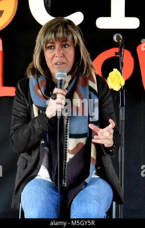 Barcelone, Espagne. Feb 23, 2018. Le maire de la ville de l'Hospitalet de Llobregat Nuria marin au cours de la présentation des actions qui ont lieu lors du Mobile World Congress sur le crédit d'espace Chill Out : Ramon Costa/SOPA/ZUMA/Alamy Fil Live News Banque D'Images