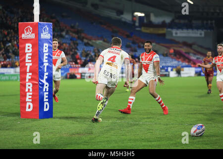 Huddersfield, UK. Feb 23, 2018. John Smiths Stadium, Huddersfield, Angleterre ; Betfred Super League rugby, Huddersfield Giants contre St Helens ; Mark Percival de St Helens va au-dessus d'un crédit d'essayer : Nouvelles Images/Alamy Live News Banque D'Images