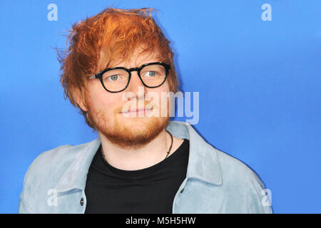 Ed Sheeran a photographié à la 'Songwriter' photo lors de la 68ème Festival du Film de Berlin à l'hôtel Grand Hyatt le 23 février 2018 à Berlin, Allemagne. Photo par John /Rasimus MediaPunch ***FRANCE, SUÈDE, NORVÈGE, FINLANDE, USA, DENARK, la République tchèque, l'AMÉRIQUE DU SUD SEULEMENT*** Banque D'Images