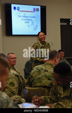 Maryland National Guard hauts dirigeants réunis pour une conférence le 20 janvier 2018 à Warfield Air National Guard Base à Middle River, dans le Maryland La conférence donna un aperçu sur les plans futurs du MDNG et accueilli Liz Nead, invité orateur de motivation, qui s'est adressé aux membres des services de qualités de leadership et de s'attaquer à des objectifs. (U.S. Air National Guard Banque D'Images