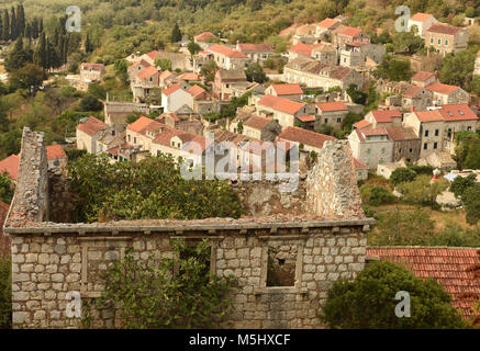 Vieille ville de Lastovo sur l'île de Lastovo, Croatie Banque D'Images