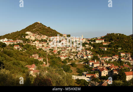 Vieille ville de Lastovo sur l'île de Lastovo, Croatie Banque D'Images