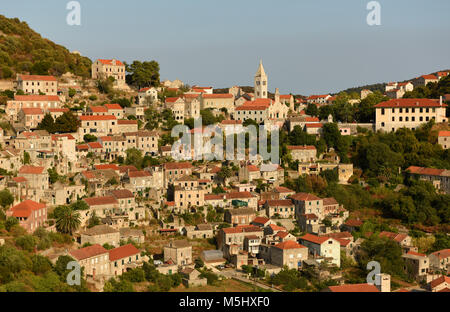 Vieille ville de Lastovo sur l'île de Lastovo, Croatie Banque D'Images