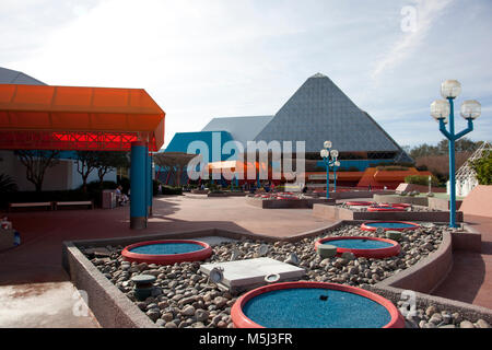 Orlando, Floride- 5 février 2018 : l'imagination ! Salon de l'EPCOT Disney park par une belle journée ensoleillée Banque D'Images