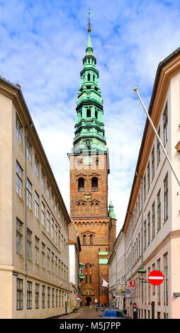 Copenhague, Nouvelle-Zélande région / Danemark - 2017/07/26 : Fédération Luthérienne Eglise Saint-Nicolas qui sert en ce moment comme Nikolaj Contemporary Art Center Banque D'Images