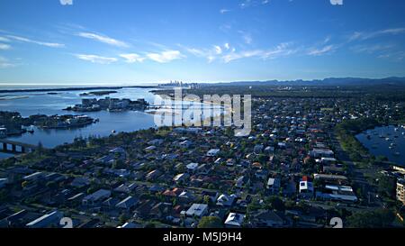 L'Esplanade de Paradise Point Gold Coast Australie Banque D'Images