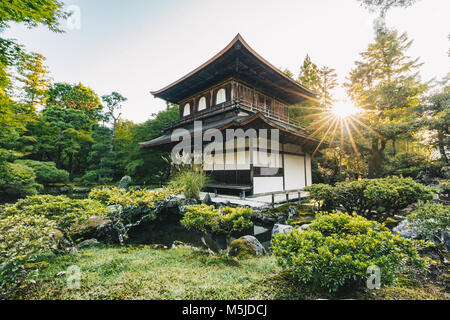 Vieux temple japonais à Kyoto,interprétation artistique Banque D'Images