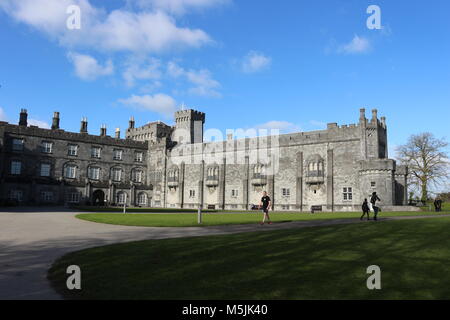 Le château de Kilkenny. Site historique de la ville de Kilkenny en Irlande. Banque D'Images