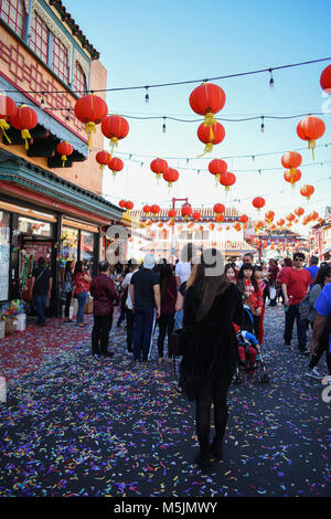 Le Nouvel An chinois 2018 dans le quartier chinois de Los Angeles, Ca. est célébré avec des défilés, des foules, et de festivités. Banque D'Images