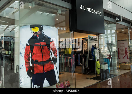 Hong Kong, 15 février 2018 : J. Lindeberg store à Hong Kong. J.Lindeberg est une entreprise de vêtements suédois. Banque D'Images