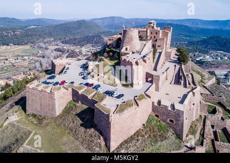 Vue aérienne du château de Cardona, Cardona, Catalogne, Espagne Banque D'Images