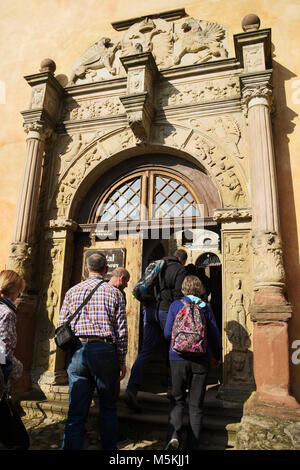 Portail d'entrée Renaissance au château de Grodno à Zagorze Slaskie, Pologne. Banque D'Images